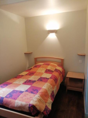 Hotels in Saint-Denis-De-Gastines